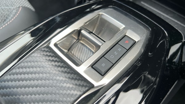 Used Peugeot 2008 2024 for sale - 76265652: Photo 29