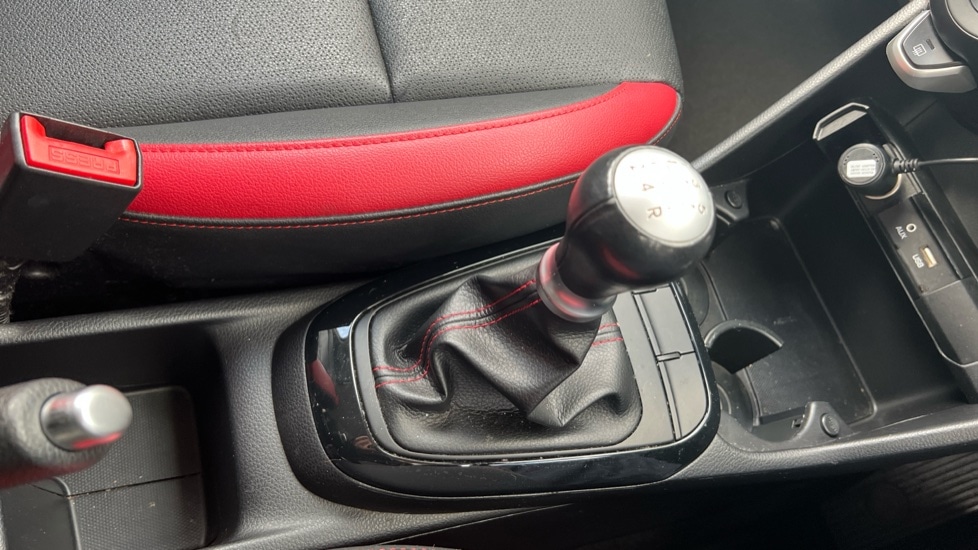 Used Kia Picanto 2017 for sale - 76901265: Photo 28