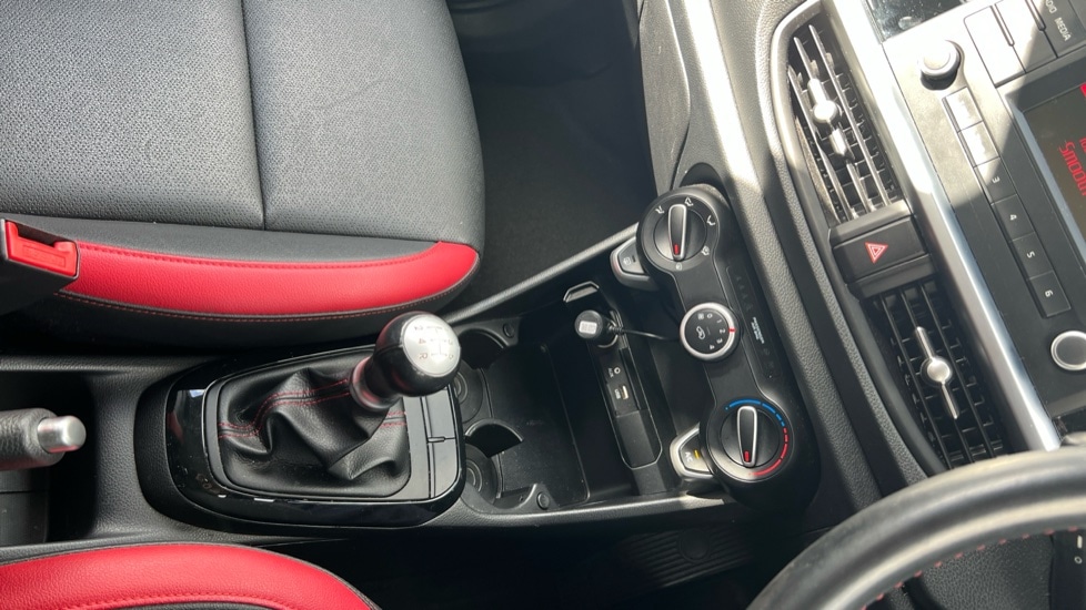 Used Kia Picanto 2017 for sale - 76901265: Photo 29