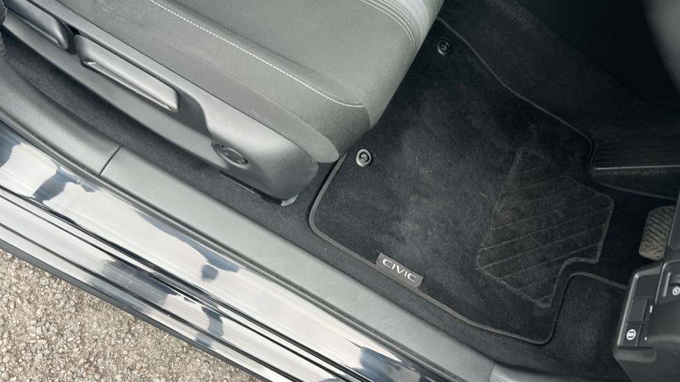 Used Honda Civic 2025 for sale - 76869269: Photo 37