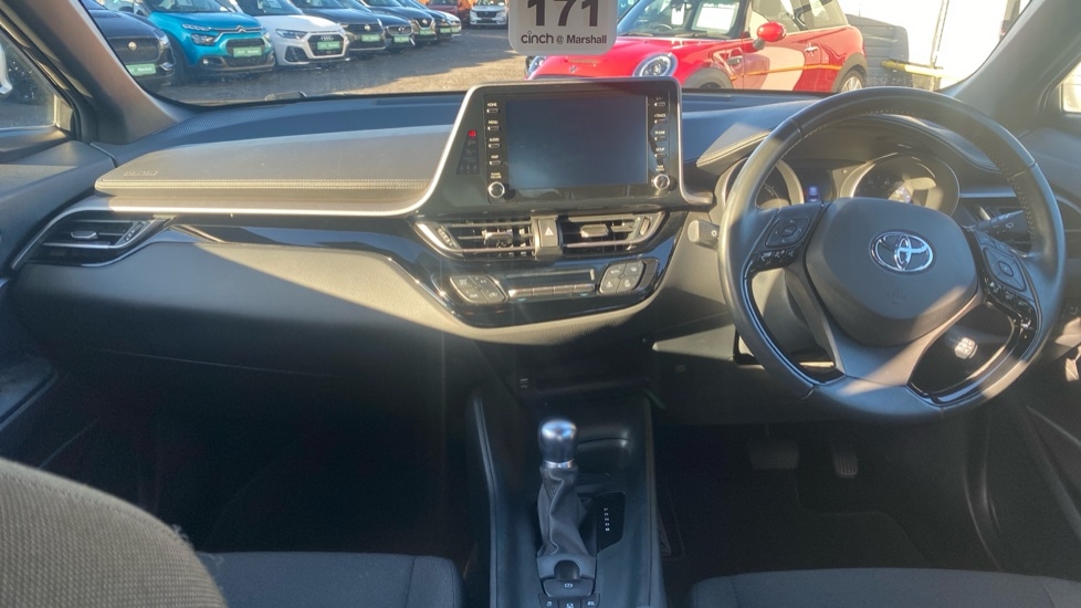 Used Toyota C-HR 2022 for sale - 76872129: Photo 11