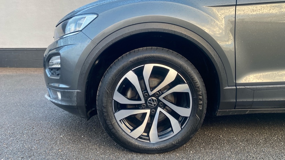 Used Volkswagen T-Roc 2021 for sale - 76874143: Photo 17