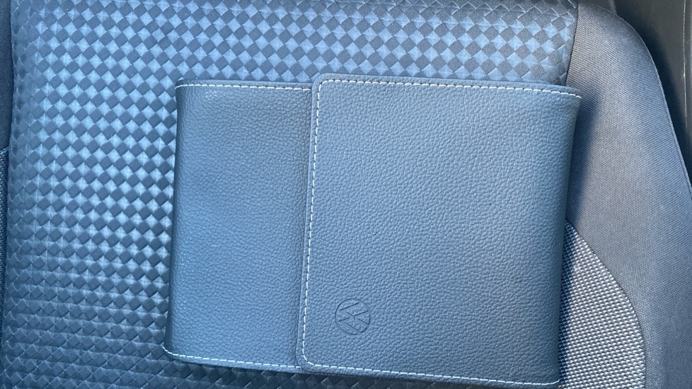 Used Volkswagen T-Roc 2021 for sale - 76874143: Photo 21