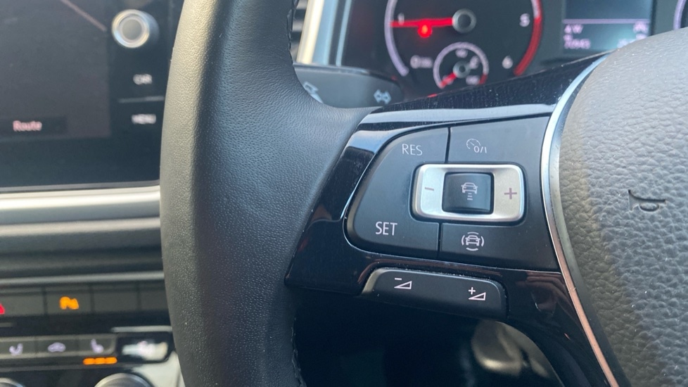 Used Volkswagen T-Roc 2021 for sale - 76874143: Photo 25