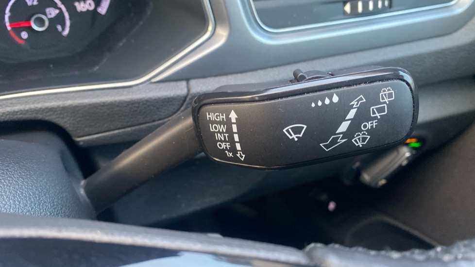 Used Volkswagen T-Roc 2021 for sale - 76874143: Photo 26