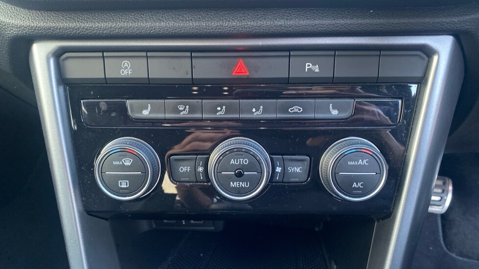 Used Volkswagen T-Roc 2021 for sale - 76874143: Photo 49