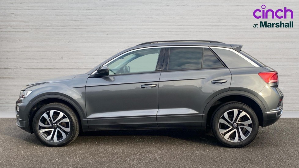 Used Volkswagen T-Roc 2021 for sale - 76874143: Photo 6