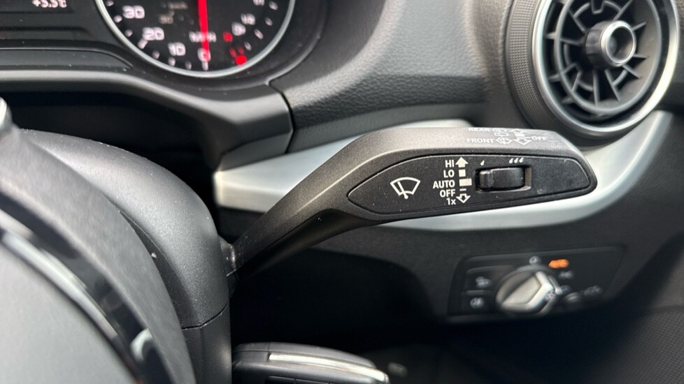 Used Audi Q2 2020 for sale - 76872903: Photo 26