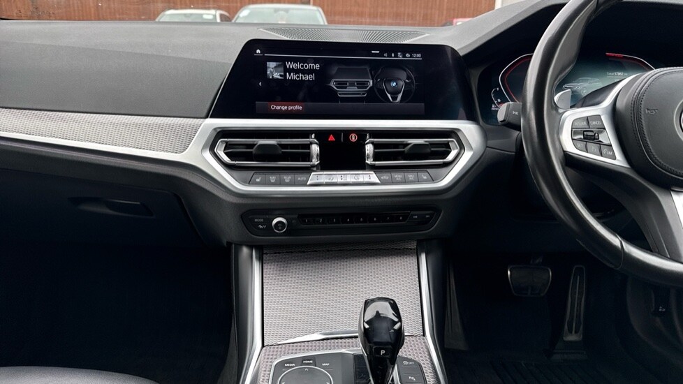 Used BMW 3 Series 2020 for sale - 76874746: Photo 12