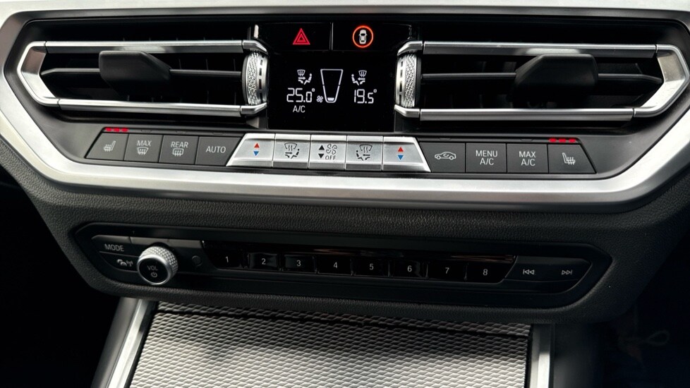 Used BMW 3 Series 2020 for sale - 76874746: Photo 34