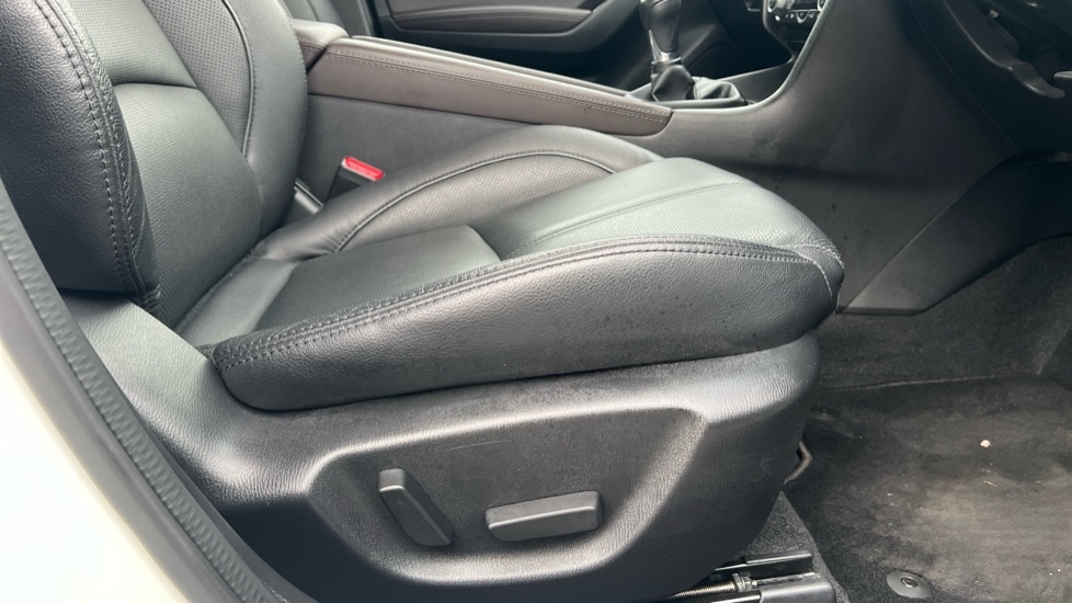 Used Mazda Mazda3 2018 for sale - 76434988: Photo 32