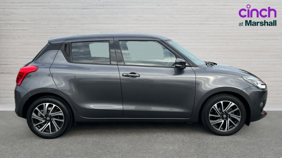 Used Suzuki Swift 2023 for sale - 76869690: Photo 2