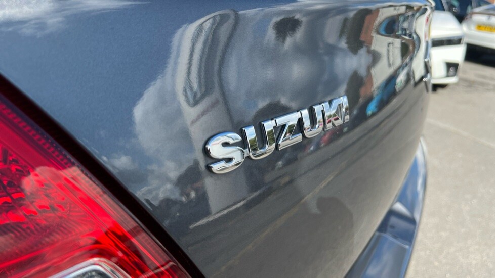 Used Suzuki Swift 2023 for sale - 76869690: Photo 44