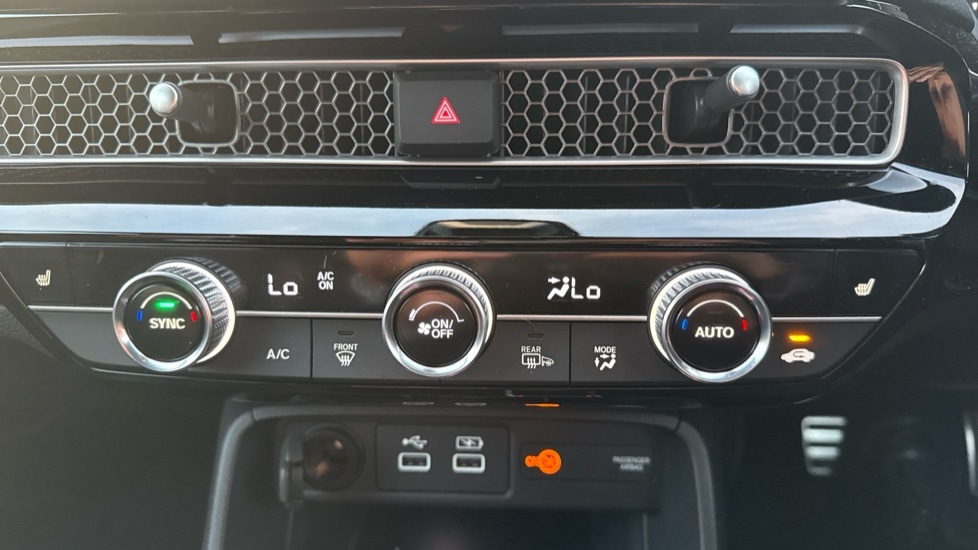 Used Honda Civic 2023 for sale - 76869575: Photo 33