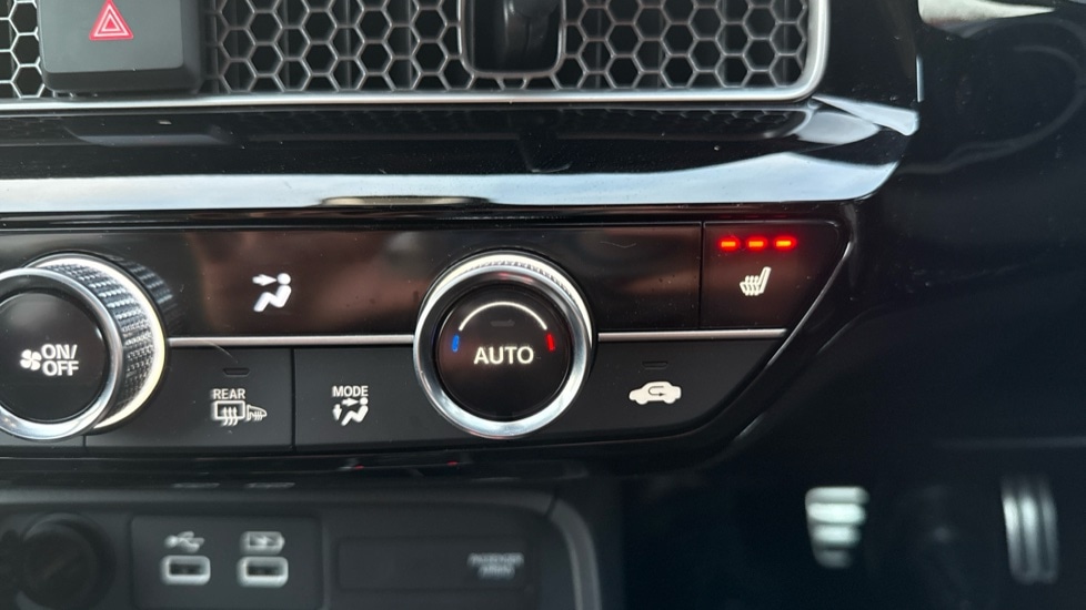 Used Honda Civic 2023 for sale - 76869575: Photo 47