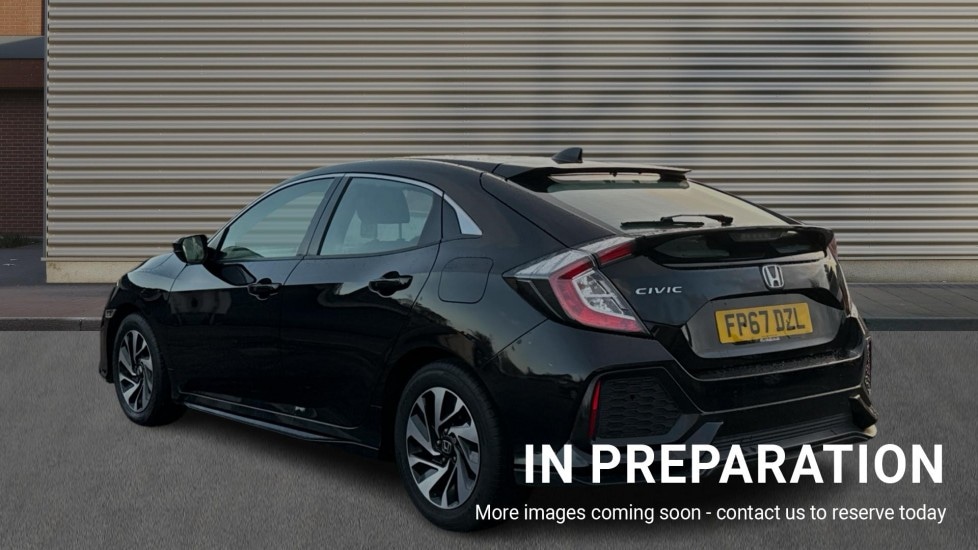 Used Honda Civic 2017 for sale - 76873334: Photo 2