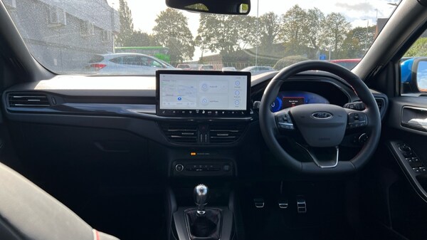 Used Ford Focus 2024 for sale - 76154745: Photo 11