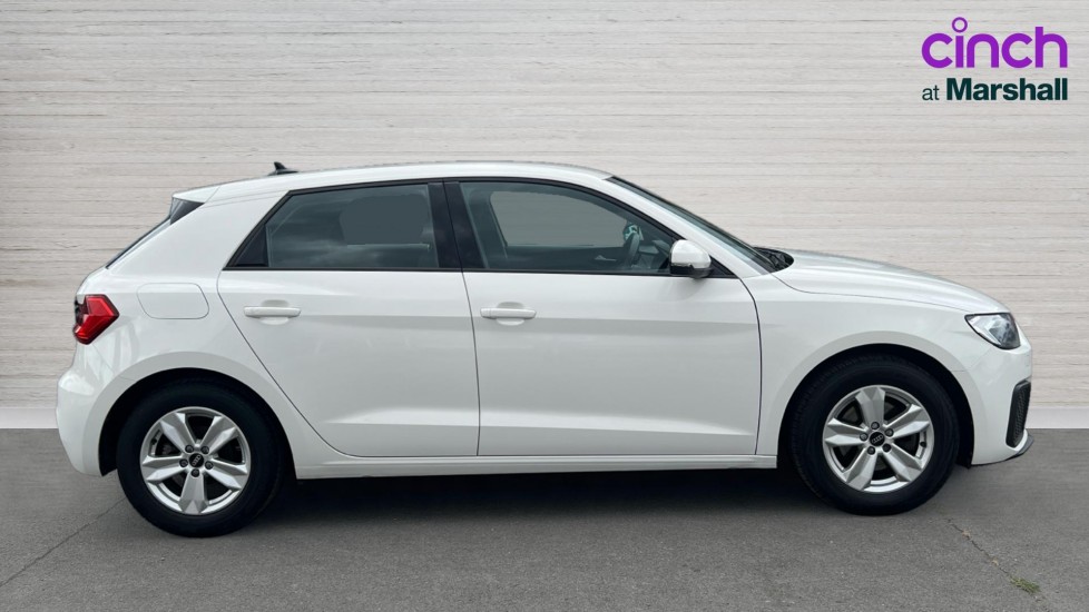 Used Audi A1 2023 for sale - 76888872: Photo 2