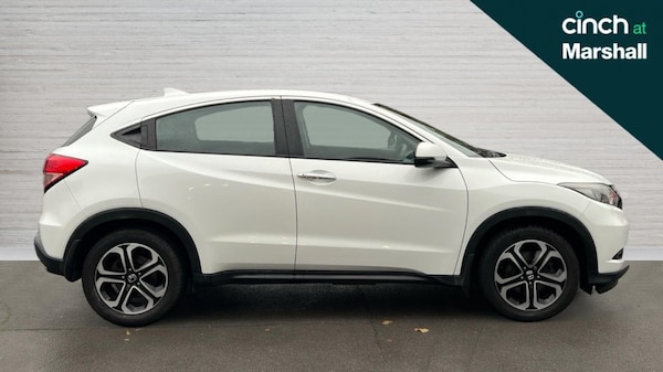 Used Honda HR-V 2017 for sale - 76208881: Photo 2