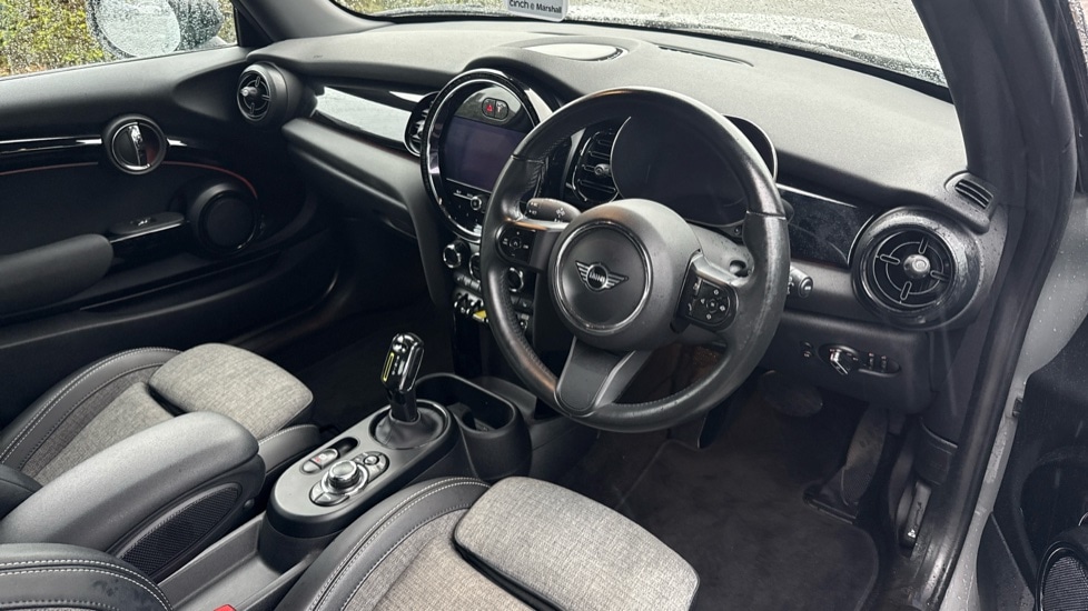 Used MINI Hatch 2021 for sale - 76872420: Photo 9