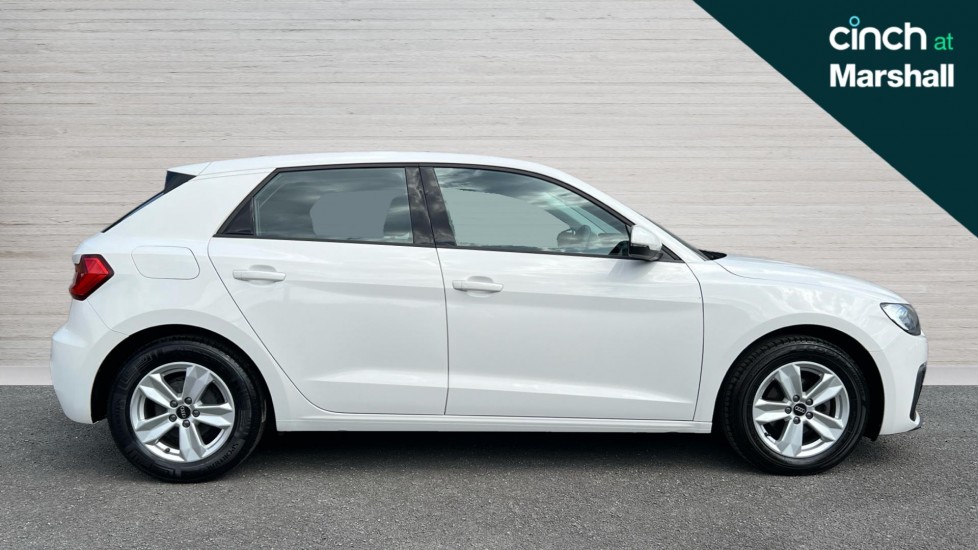 Used Audi A1 2022 for sale - 76099970: Photo 2