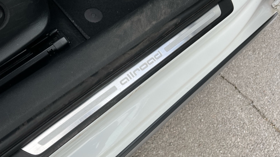 Used Audi A4 Allroad 2020 for sale - 76154846: Photo 35