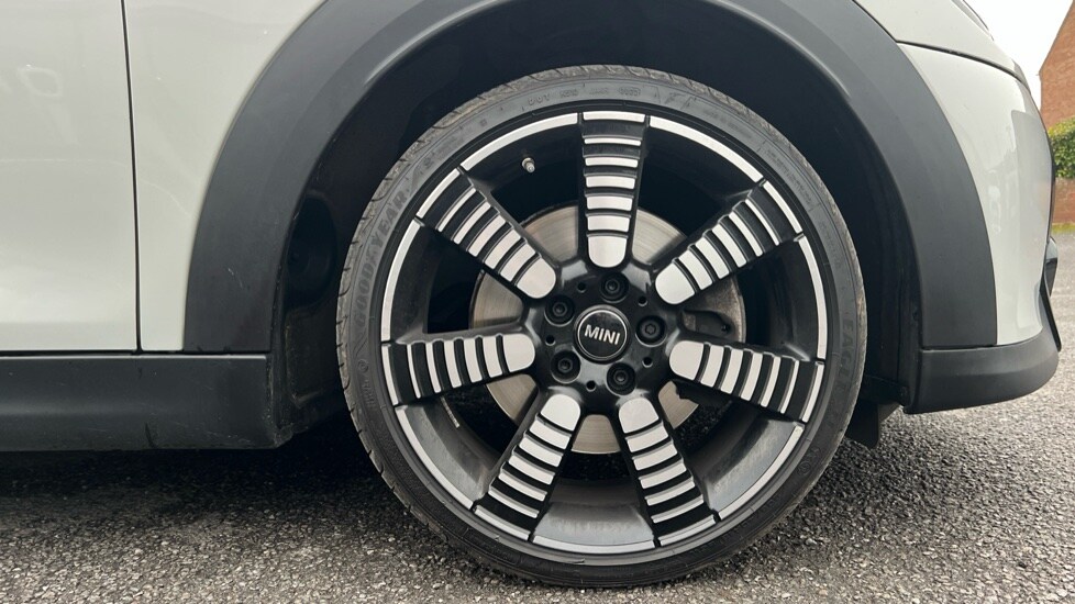 Used MINI Hatch 2022 for sale - 76869527: Photo 20