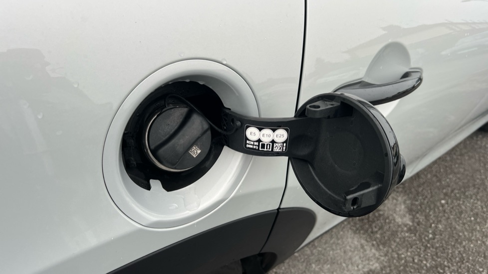 Used MINI Hatch 2022 for sale - 76869527: Photo 23