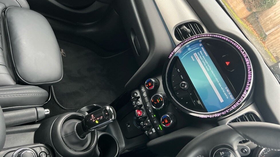 Used MINI Hatch 2022 for sale - 76869527: Photo 31