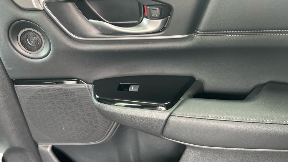 Used Honda CR-V 2022 for sale - 76869396: Photo 35