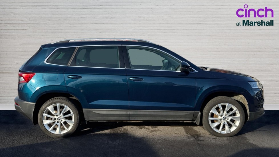 Used Skoda Karoq 2019 for sale - 76872489: Photo 2