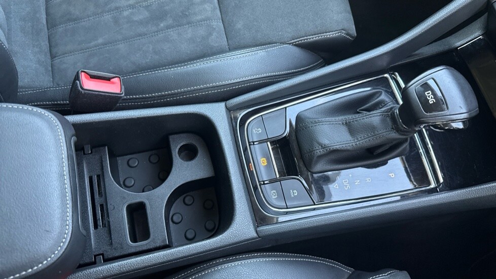 Used Skoda Karoq 2019 for sale - 76872489: Photo 30