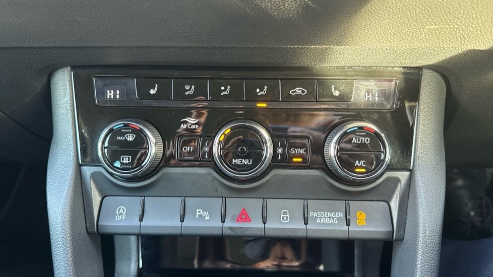 Used Skoda Karoq 2019 for sale - 76872489: Photo 34