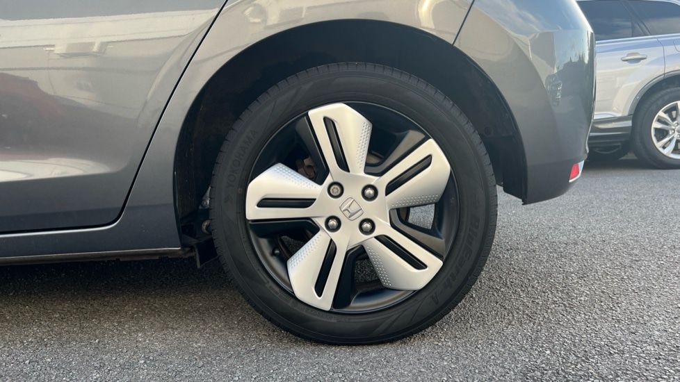 Used Honda Jazz 2022 for sale - 76190997: Photo 19