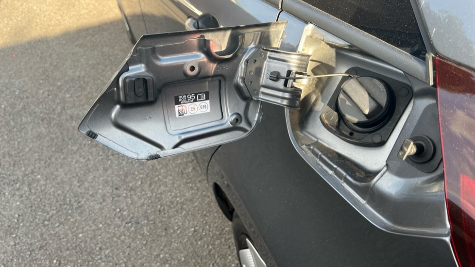 Used Honda Jazz 2022 for sale - 76190997: Photo 21