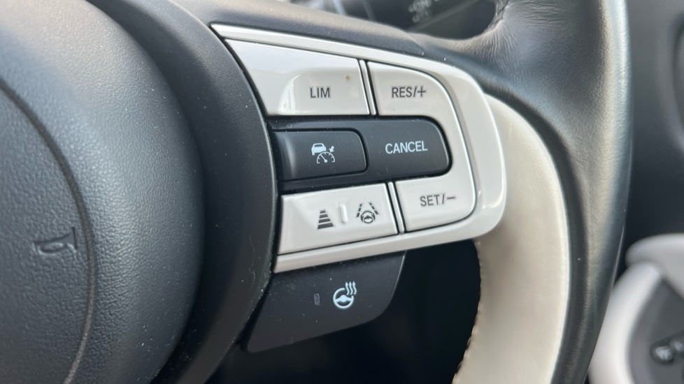 Used Honda Jazz 2022 for sale - 76190997: Photo 23