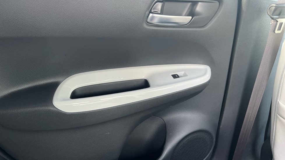 Used Honda Jazz 2022 for sale - 76190997: Photo 35