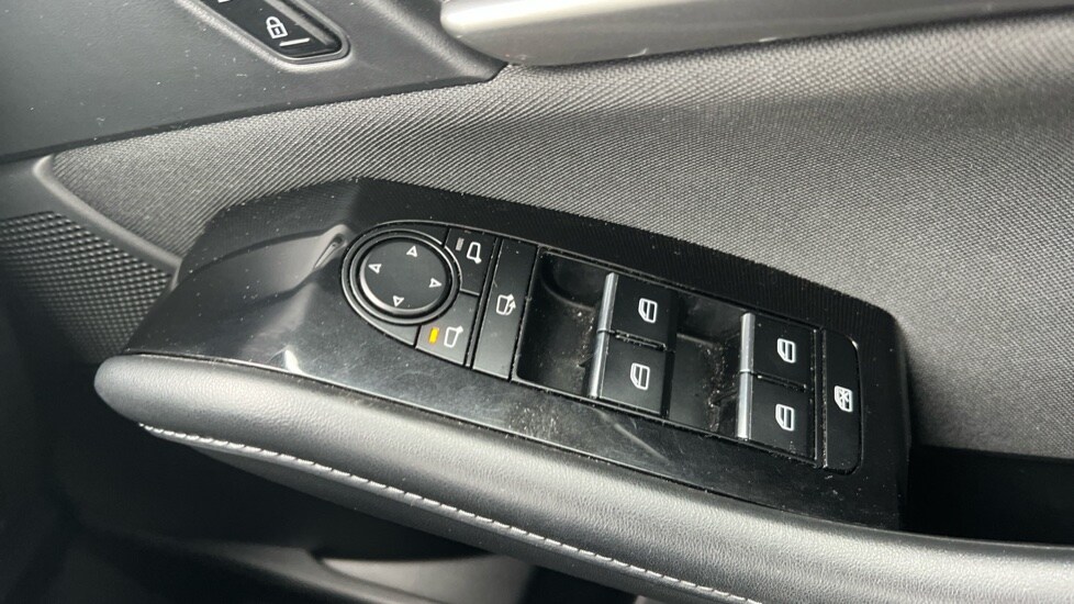 Used Mazda CX-30 2022 for sale - 76007903: Photo 30