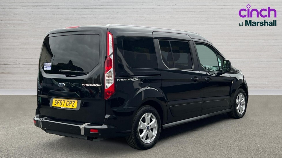 Used Ford Grand Tourneo Connect 2017 for sale - 76871012: Photo 3