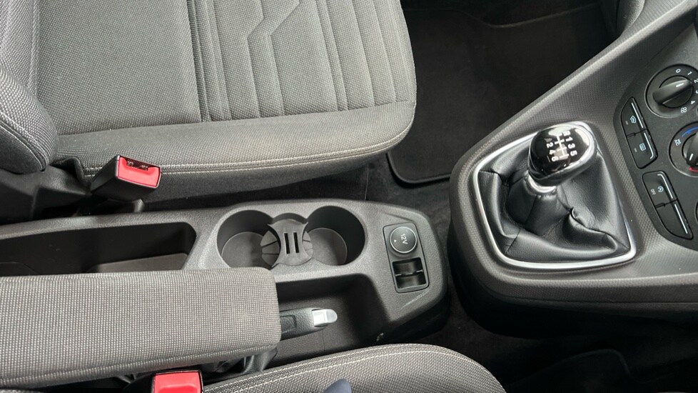 Used Ford Grand Tourneo Connect 2017 for sale - 76871012: Photo 30