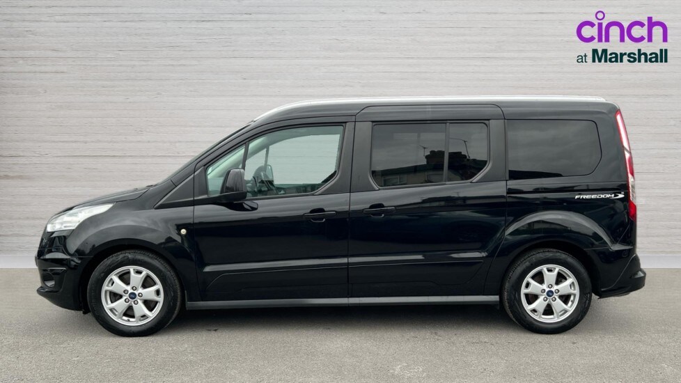 Used Ford Grand Tourneo Connect 2017 for sale - 76871012: Photo 6