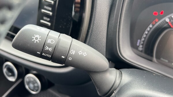 Used Toyota Aygo X 2023 for sale - 75158383: Photo 25
