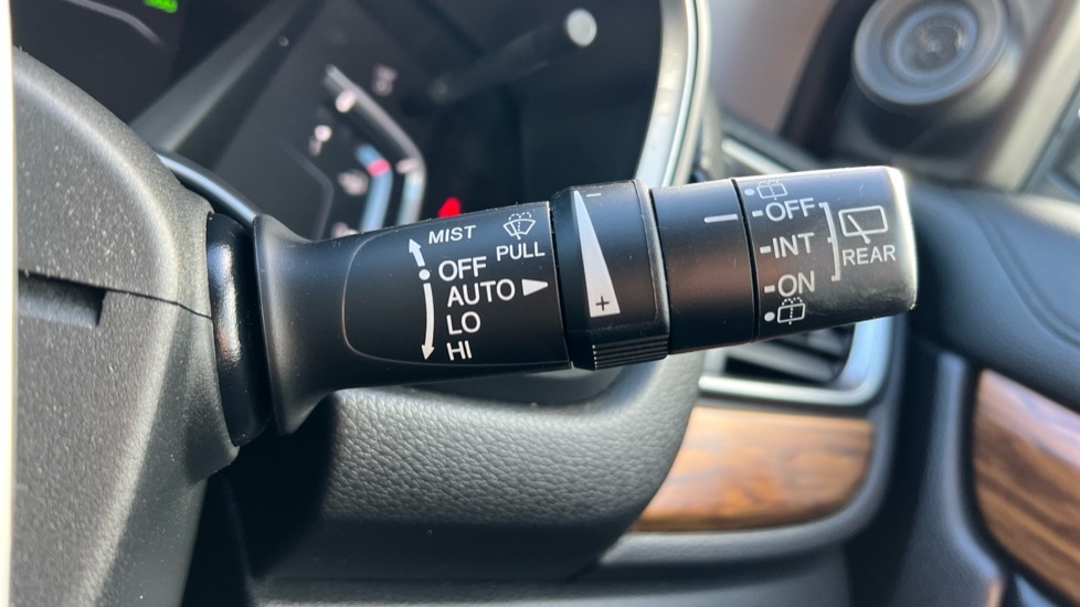 Used Honda CR-V 2018 for sale - 76869279: Photo 24