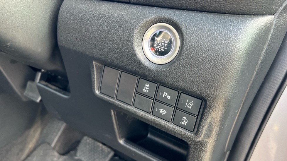 Used Honda CR-V 2018 for sale - 76869279: Photo 37