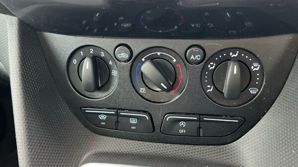 Used Ford Grand Tourneo Connect 2017 for sale - 76203968: Photo 32