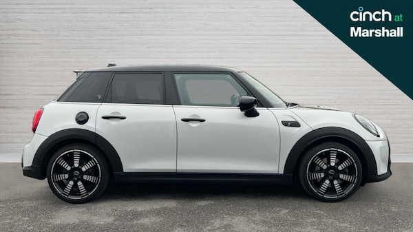 Used MINI Hatch 2022 for sale - 76079241: Photo 2
