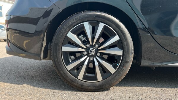 Used Honda Civic 2025 for sale - 74952847: Photo 9