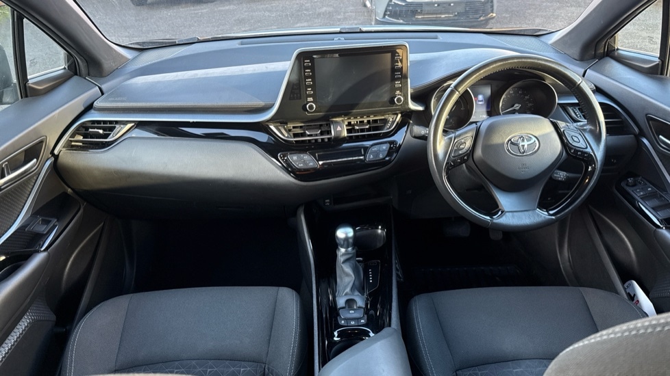 Used Toyota C-HR 2021 for sale - 76872417: Photo 11