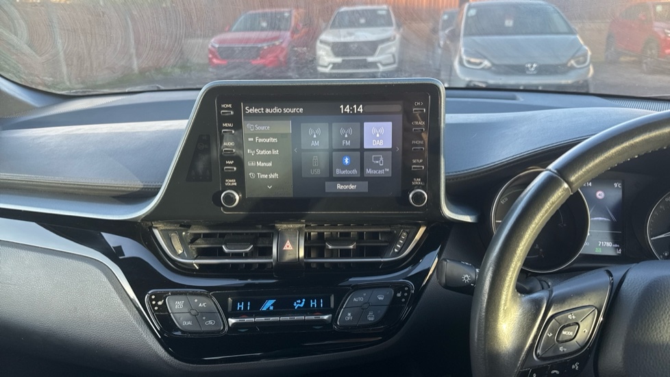 Used Toyota C-HR 2021 for sale - 76872417: Photo 12