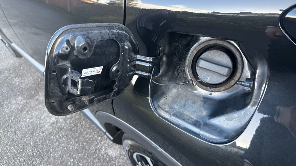 Used Toyota C-HR 2021 for sale - 76872417: Photo 23